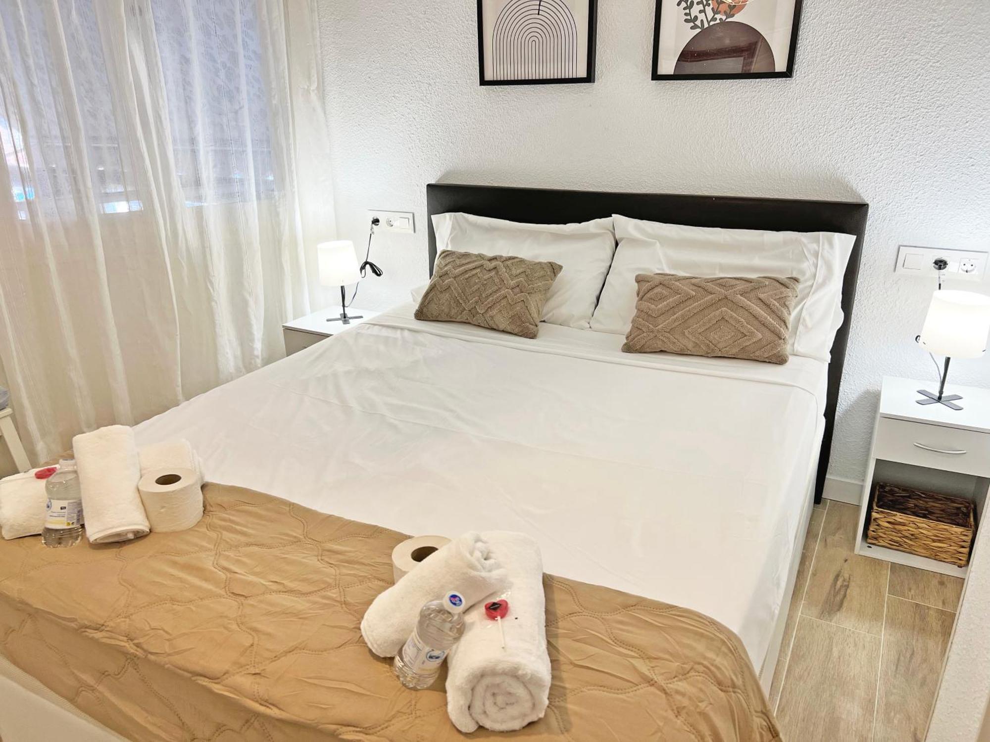 Apartamento Coqueto Con Piscina, Nuevo A 50M Del Mar, Parking Gratis El Campello Exterior foto